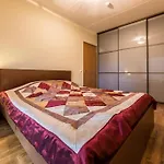 Hilltop Apartments - City Centre Foorum Apartment *