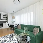 Hilltop Apartments - City Centre Foorum Apartment Tallinn