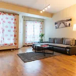 Hilltop Apartments - City Centre Foorum Apartment Tallinn