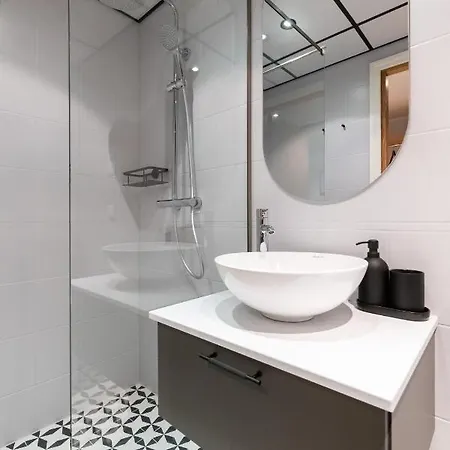 Hilltop Apartments - City Centre Foorum Apartment Tallinn