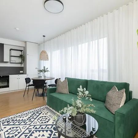 Hilltop Apartments - City Centre Foorum Apartment Tallinn