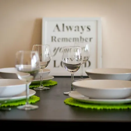 Hilltop - Centre Foorum 탈린