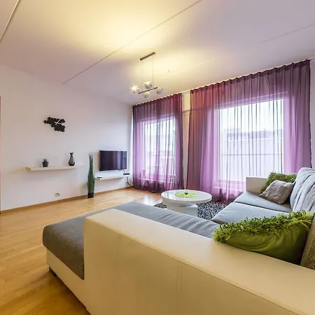Hilltop Apartments - City Centre Foorum Tallinn