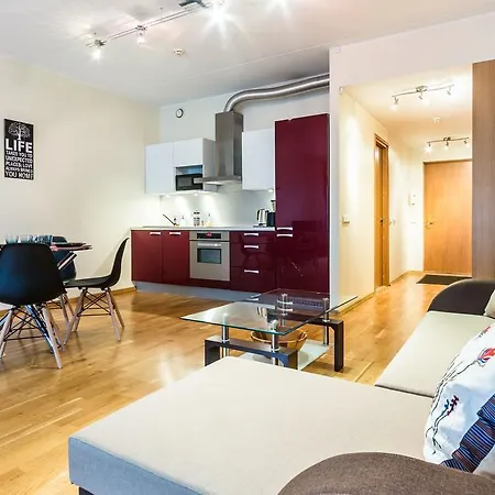 Hilltop - Centre Foorum * 탈린