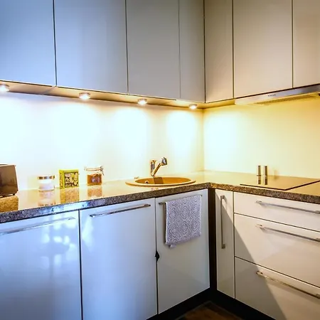 Hilltop - Centre Foorum Апартаменти