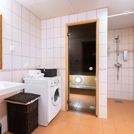 Апартаменти Hilltop - Centre Foorum Таллінн